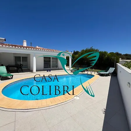 Casa Colibri I Luz